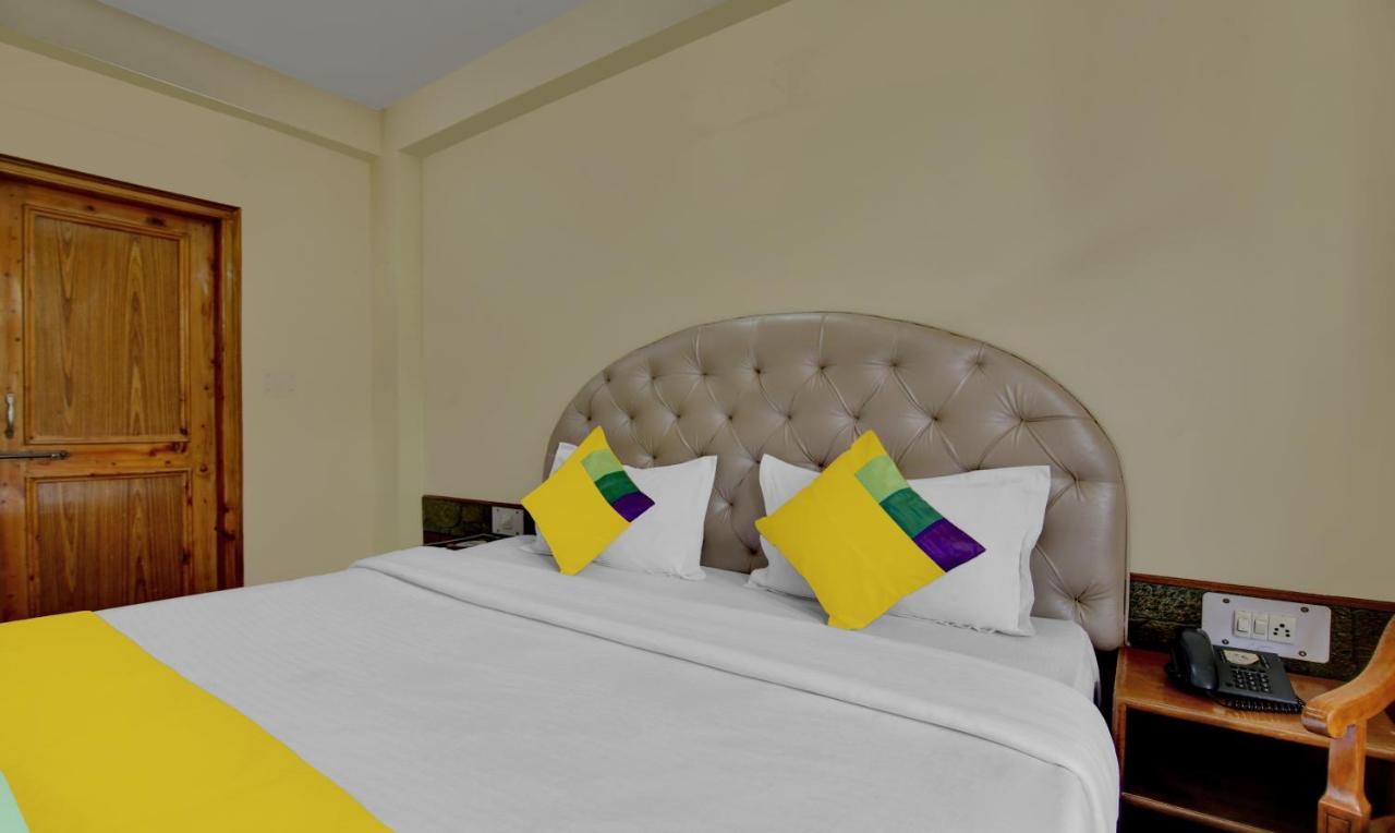 Chichoga Holiday Inn Manāli Eksteriør bilde