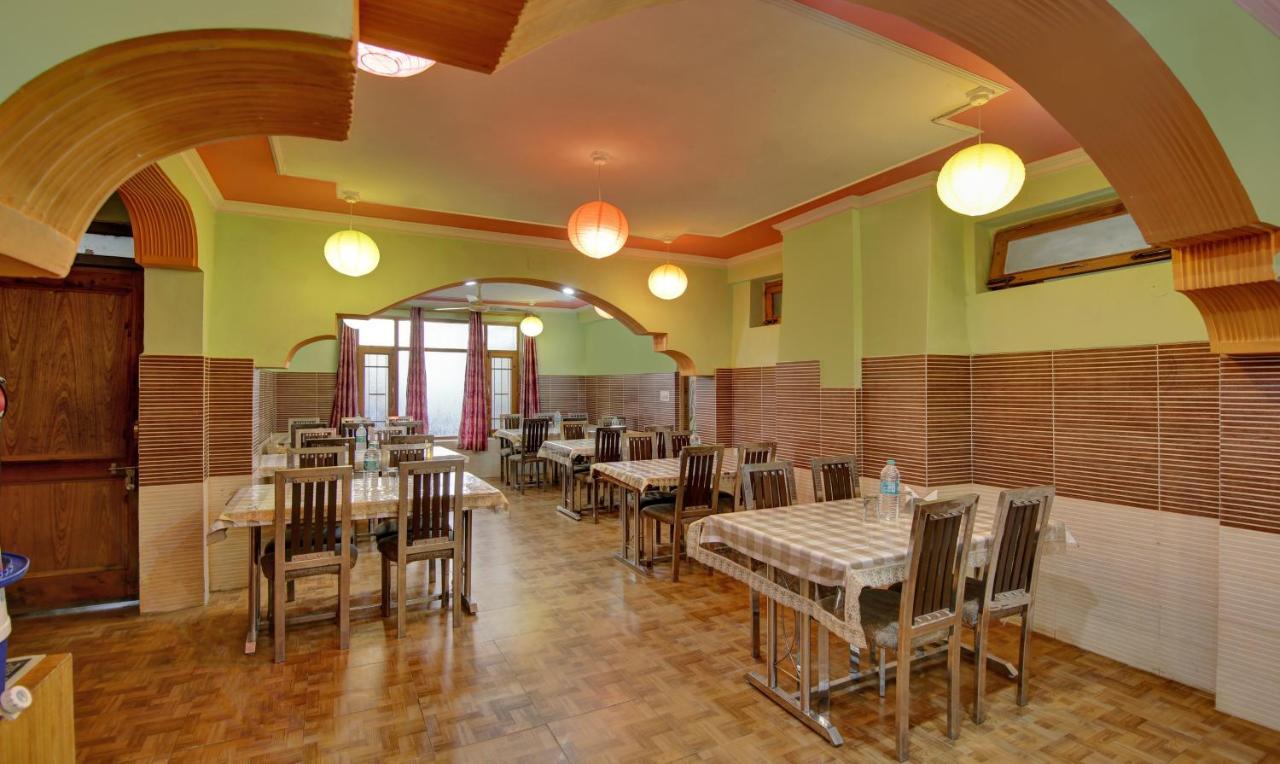 Chichoga Holiday Inn Manāli Eksteriør bilde